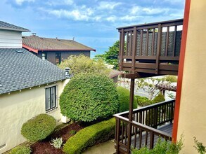 185 Central Ave in Pacific Grove, CA - Building Photo - Building Photo