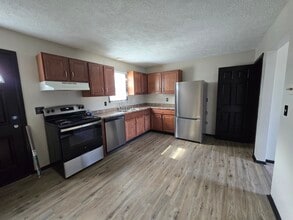 1409 E 38th St in Erie, PA - Building Photo - Building Photo