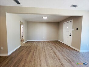 105 Nauert St in Copperas Cove, TX - Building Photo - Building Photo