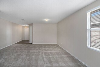 4024 German Pointer Way in Fort Worth, TX - Building Photo - Building Photo