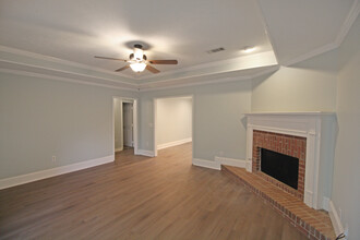 320 Hawthorne Dr in Madison, MS - Building Photo - Building Photo