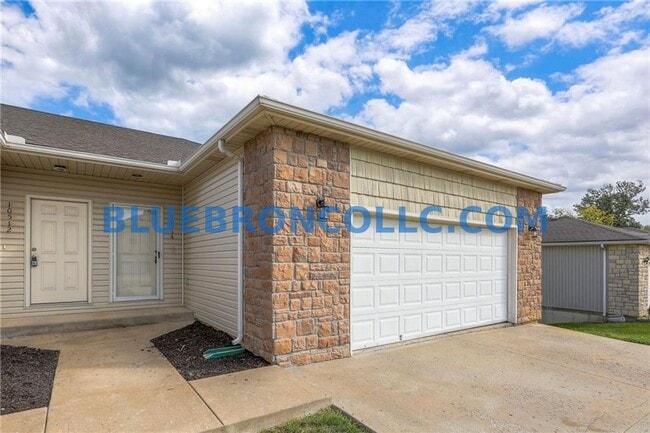 property at 10514 E 45th Terrace