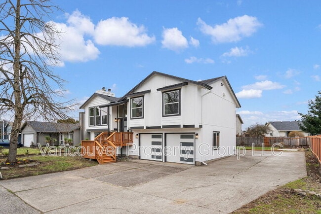 819 SE Olympia Dr