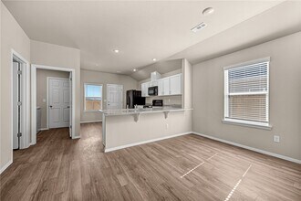 990 Morningside Dr in Fayetteville, AR - Building Photo - Building Photo