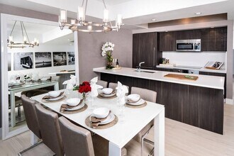 500 E Las Olas Blvd in Fort Lauderdale, FL - Building Photo - Building Photo