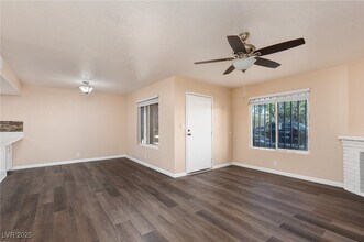 6205 Bellota Dr in Las Vegas, NV - Building Photo - Building Photo