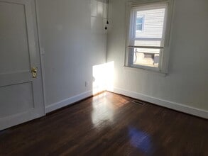 3911 Michigan Ave NW in Roanoke, VA - Building Photo - Building Photo