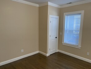 8 Buckley Ave, Unit #1 in Boston, MA - Building Photo - Building Photo