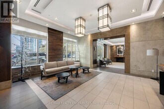 1215 Bayly St in Pickering, ON - Building Photo - Building Photo