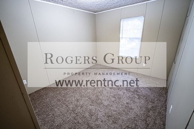 117 Mallard Ln in Henderson, NC - Building Photo - Building Photo