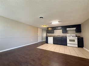137 Pearce Dr in Pottsboro, TX - Building Photo - Building Photo