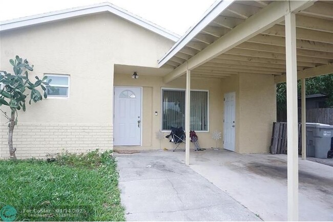 232 NW 9th St in Pompano Beach, FL - Building Photo - Building Photo