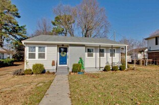 402 Marsheutz Ave SW