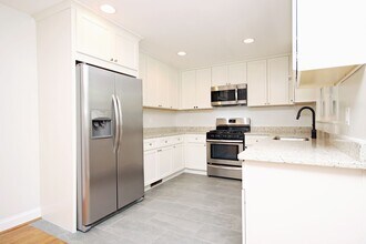 609 Blenheim Ave in Charlottesville, VA - Building Photo - Building Photo