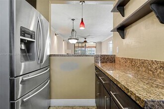 6650 Royal Palm Blvd, Unit 204C204C in Margate, FL - Building Photo - Building Photo