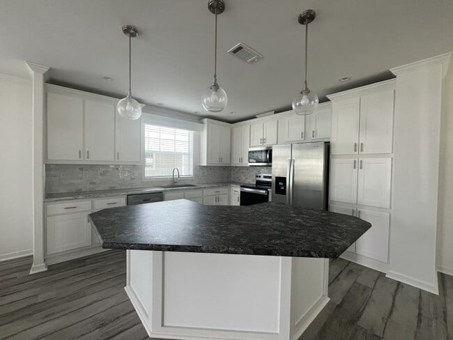 245 Bimini Cay Cir in Vero Beach, FL - Building Photo - Building Photo
