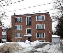 134 Lucas St in Richmond Hill, ON - Building Photo