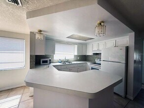 1164 Chelsea Ln in Holiday, FL - Building Photo - Building Photo
