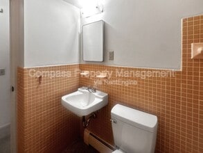 2847 S Burdick St in Kalamazoo, MI - Building Photo - Building Photo
