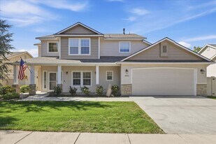 3053 E Calabria Dr in Meridian, ID - Building Photo