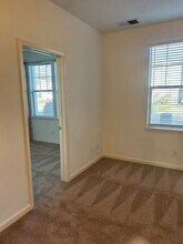 4654 Summerhays Pl in Santa Rosa, CA - Building Photo - Building Photo