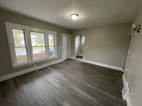 1733-1737 Long Ave in Lorain, OH - Building Photo - Building Photo