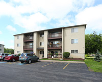 Lakepointe Apartment Homes photo'