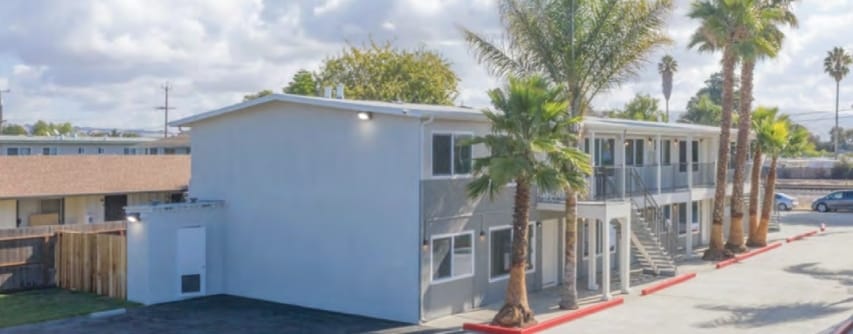 Baine House in Newark, CA - Building Photo