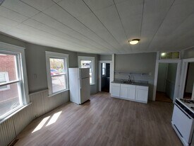 34 Beatty St in New Britain, CT - Building Photo