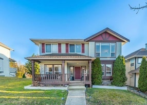 23788 Kanaka Way in Maple Ridge, BC - Building Photo