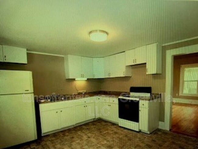9 E St in Inman, SC - Building Photo - Building Photo