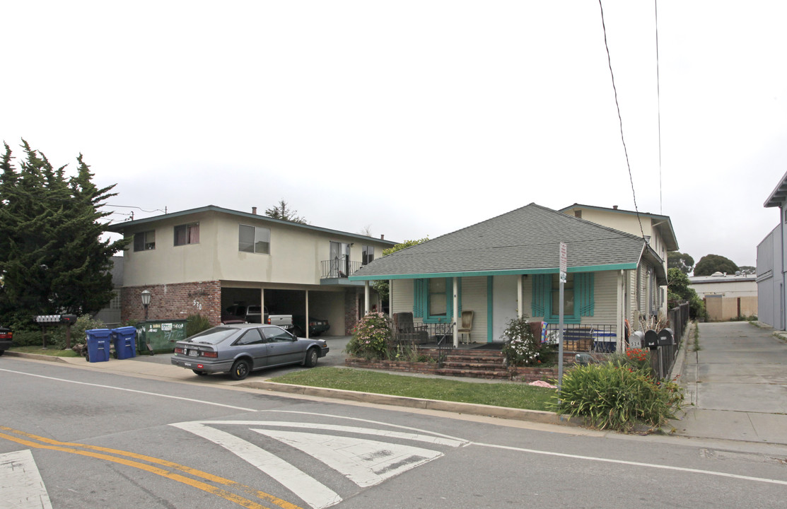 530 14th Ave in Santa Cruz, CA - Building Photo