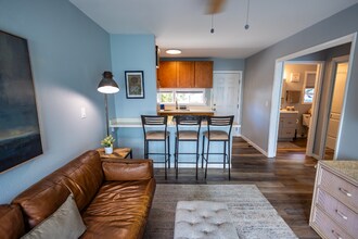 75-5724-5724 Alahou St in Kailua Kona, HI - Building Photo - Building Photo