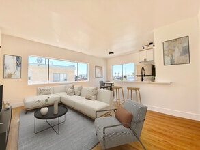 1550 2nd Ave in Los Angeles, CA - Foto de edificio - Building Photo