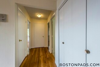 90 Gardner St, Unit 31 in Boston, MA - Building Photo - Building Photo