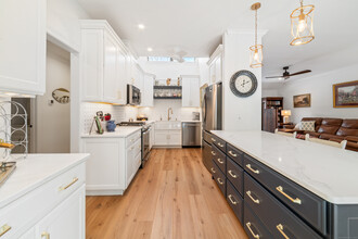 367 Heritage Vlg in Southbury, CT - Building Photo - Building Photo