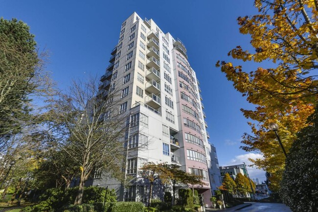 505-3455 Ascot Pl in Vancouver, BC - Building Photo - Building Photo