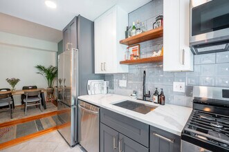 4100 W St NW in Washington, DC - Building Photo - Building Photo