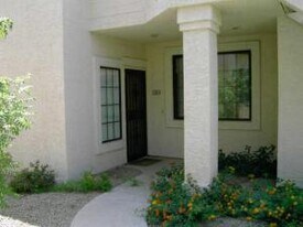 11515 N 91st St in Scottsdale, AZ - Building Photo