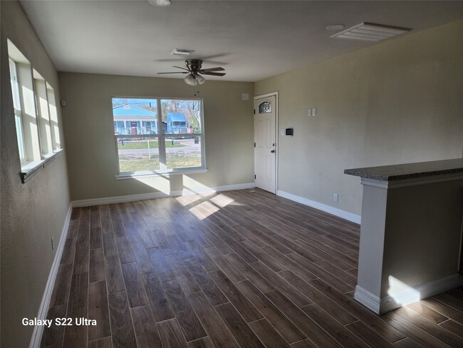 property at 702 McDaniel St