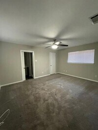 8719 Ilona Ln photo'