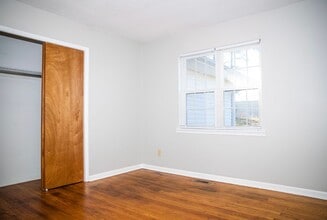 812 Mark St SW in Cullman, AL - Building Photo - Building Photo