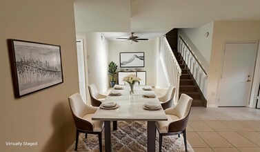 10150 SW 88th St in Miami, FL - Building Photo - Building Photo