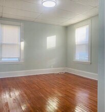 31 Maple Ave in Everett, MA - Building Photo - Building Photo