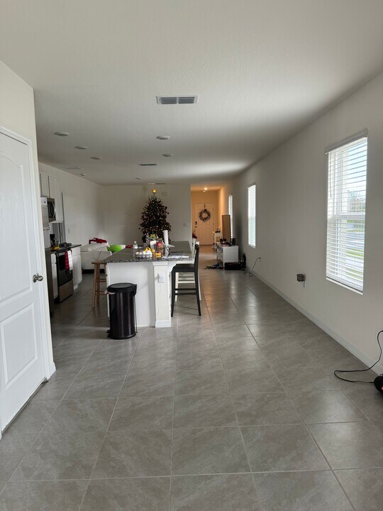 4618 Raintree Ridge Rd in Orlando, FL - Building Photo