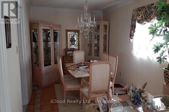 5506 Woodchase Crescent in Mississauga, ON - Building Photo - Building Photo