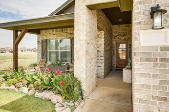 806 E 19th St in Wolfforth, TX - Building Photo - Building Photo