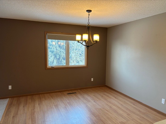 308 15th St NE in Mandan, ND - Building Photo - Building Photo