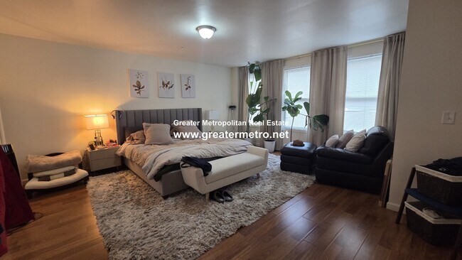 39 Chelsea St, Unit 1 in Boston, MA - Foto de edificio - Building Photo