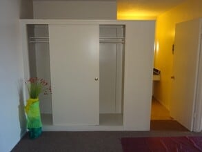 Marquis Apartments in Hawthorne, CA - Foto de edificio - Interior Photo